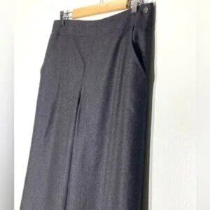Chanel Trousers Pants wide leg 100% wool, 100% silk lining Sz 44